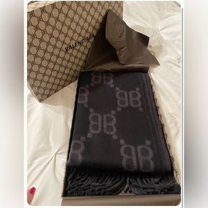 Balenciaga x Gucci Black & Grey-BB Scarf